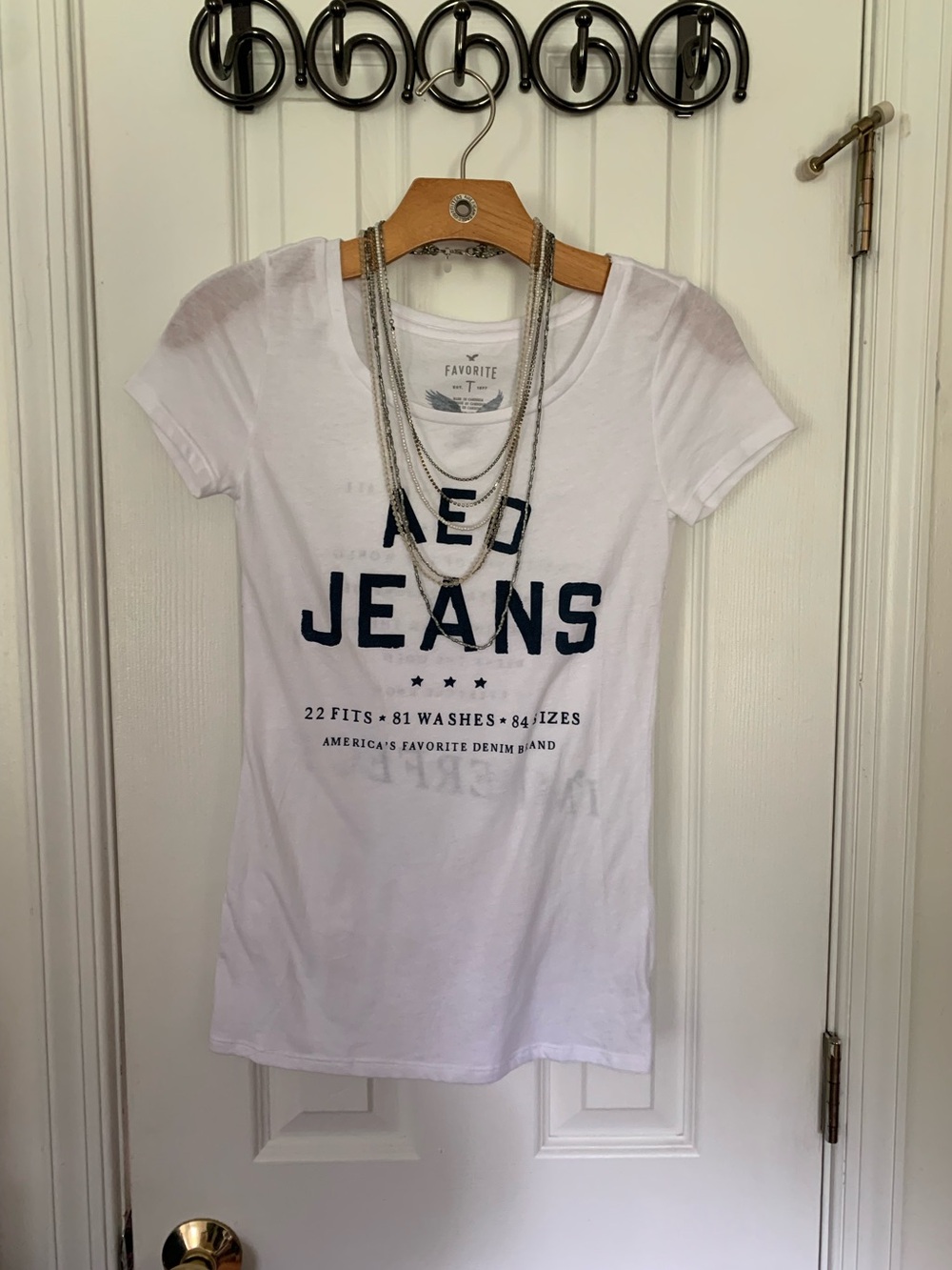 Retro “AEO Jeans: America’s Favorite Denim” Favorite V Neck Tee